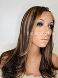 Load image into Gallery viewer, 18inch Glueless Lace Wig Light Brown With Highlights
